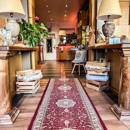 Hotel Moderno Restaurant 세리나 외부 사진